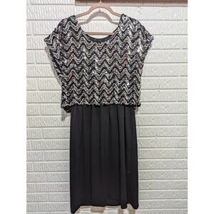 Kelli Kaye Vintage Women's Black Solid Sequin Top Sheer Skirt Size 16.5 (16W)